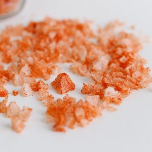 Salzpyramiden als Finishing Salz mit bio Paprika aus Griechenland