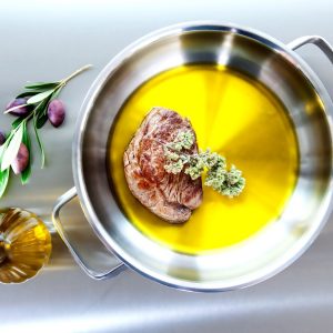 Steak in Olivenöl Pfanne
